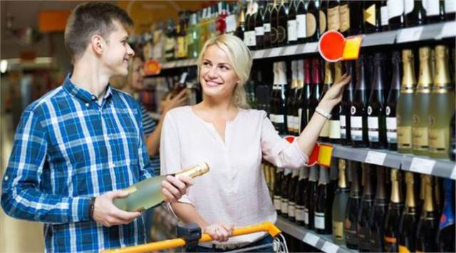 5 Trends That Will Shape Alcohol E-commerce in 2022